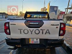 تويوتا هايلوكس